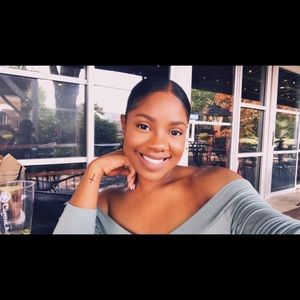 Meet your Posher, Meagan